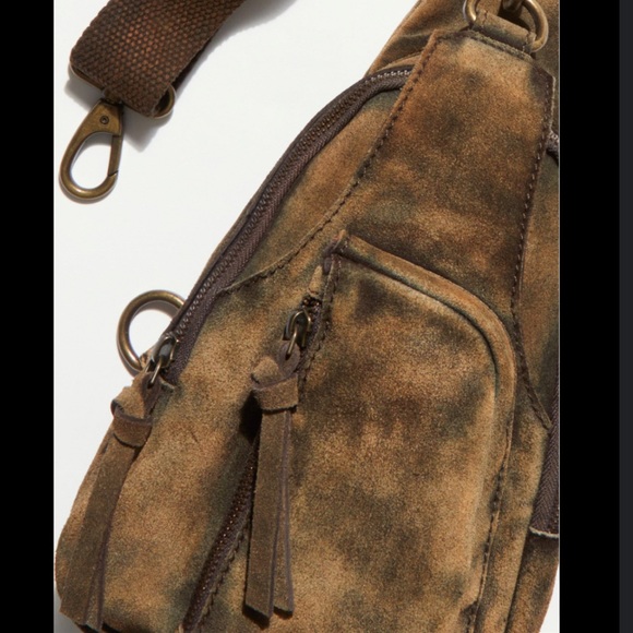 COPY - Free People Hudson Sling Bag - Picture 6 of 7